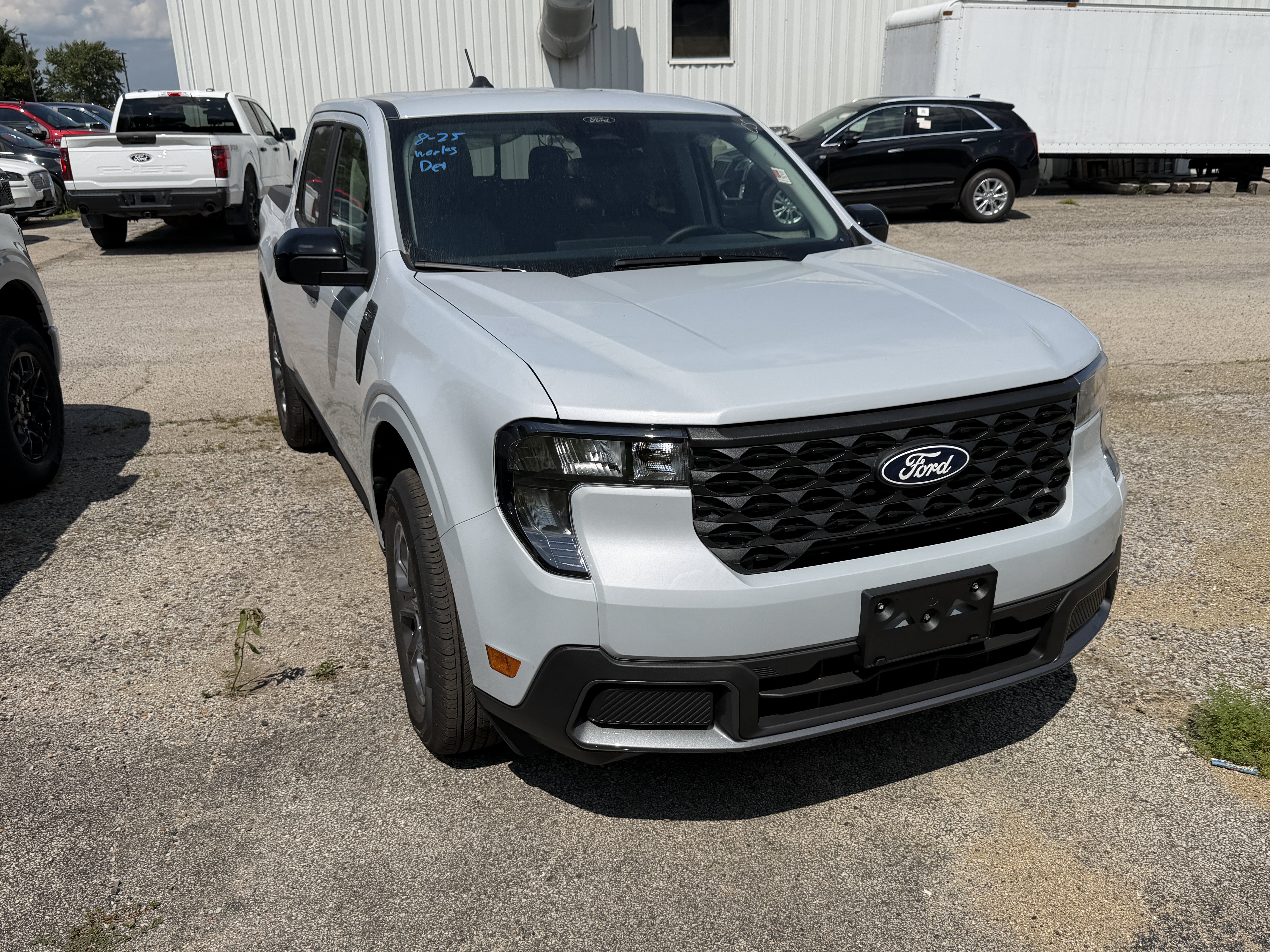 New 2026 Ford Maverick XLT w/ Equipment Group 301A AWD/4WD image 2
