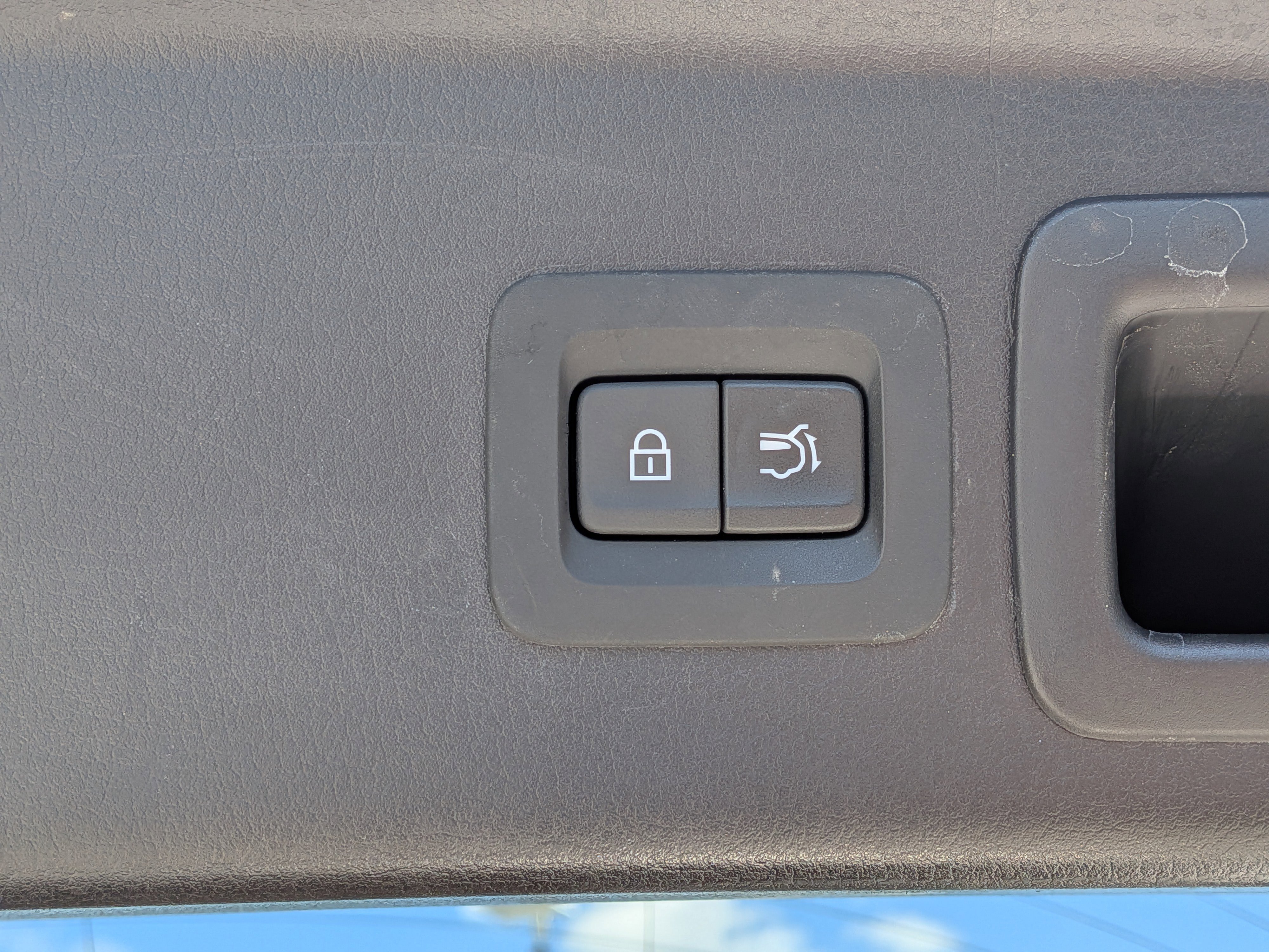 Used 2024 MAZDA CX-30 AWD 2.5 S w/ Premium Package image 14