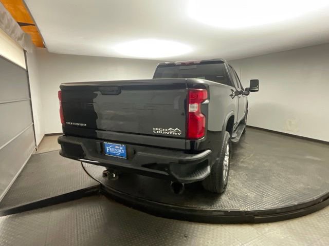 Certified 2024 Chevrolet Silverado 2500 High Country w/ Technology Package AWD/4WD image 8