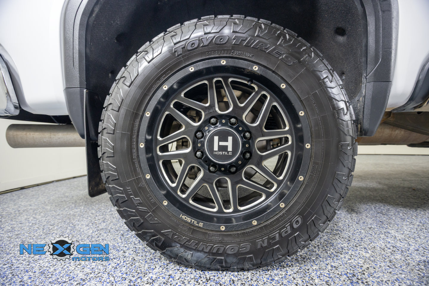 Used 2023 GMC Sierra 2500 Denali w/ Denali Ultimate Package AWD/4WD image 47