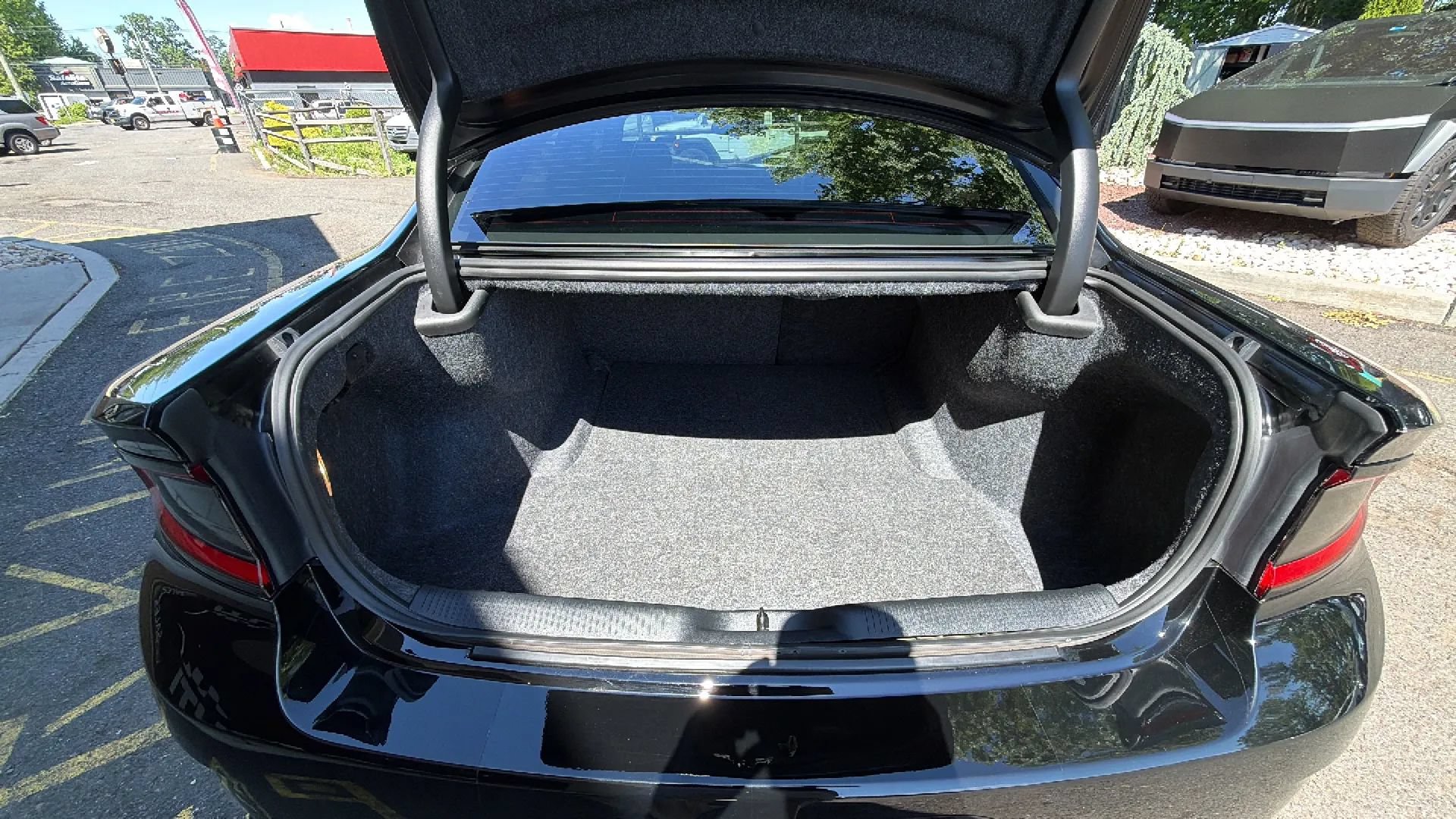 Used 2023 Dodge Charger SRT Hellcat RWD image 33