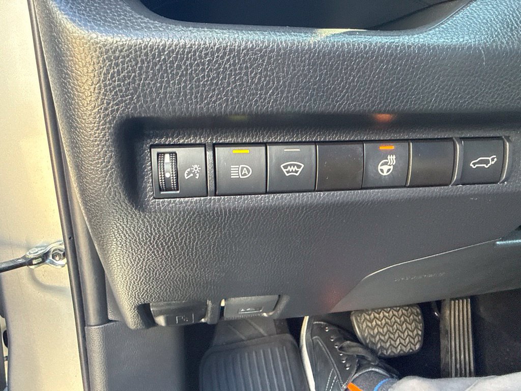 Used 2023 Toyota RAV4 XLE w/ Convenience Package AWD/4WD image 14