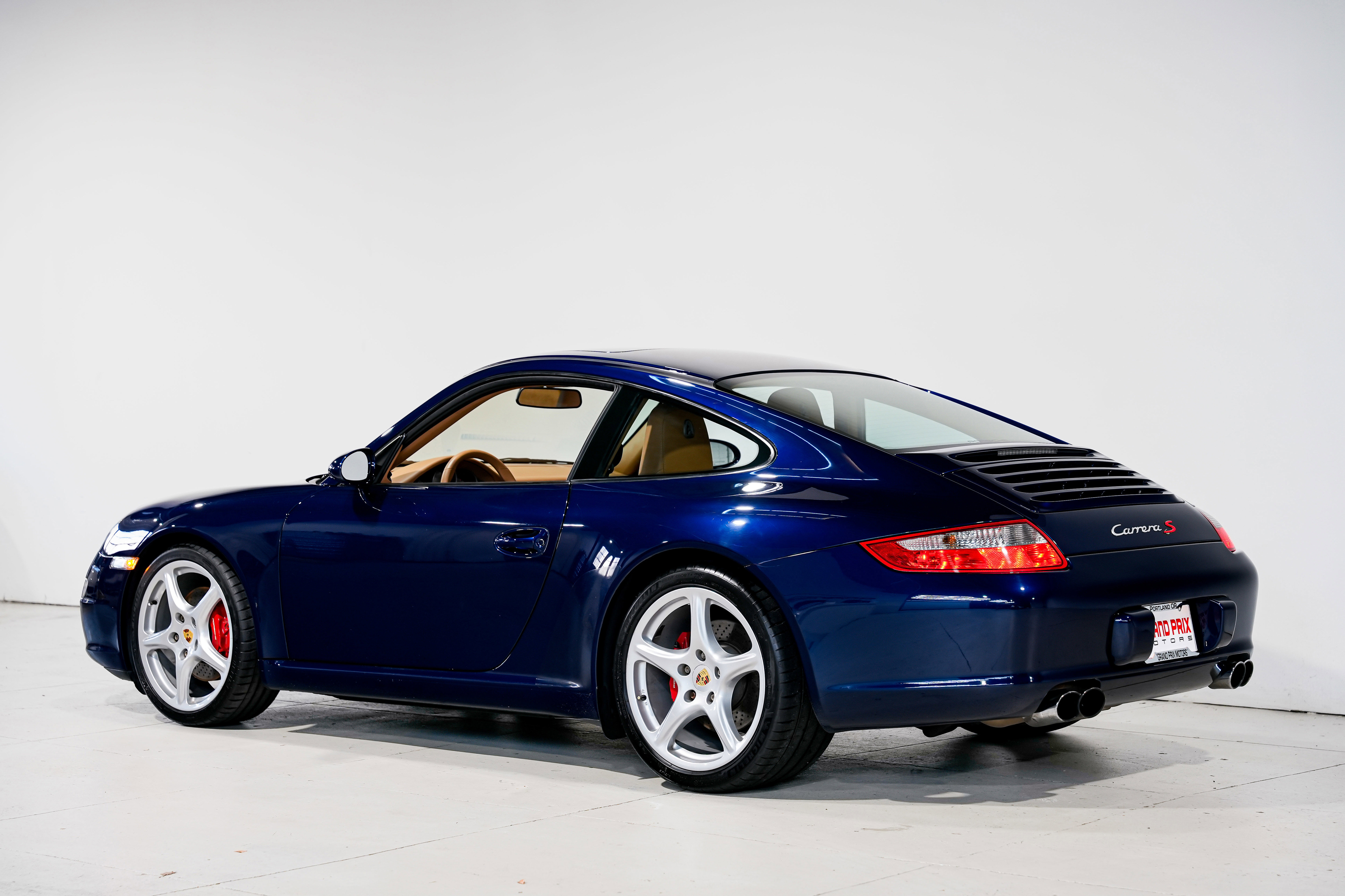 Used 2006 Porsche 911 Carrera S image 8