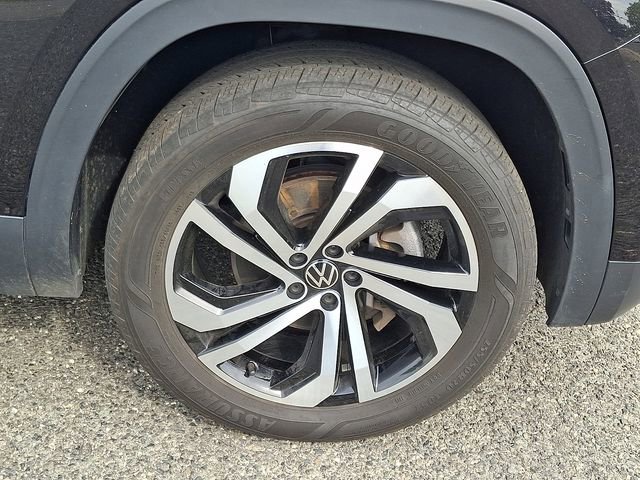 Used 2023 Volkswagen Atlas SEL AWD/4WD image 8