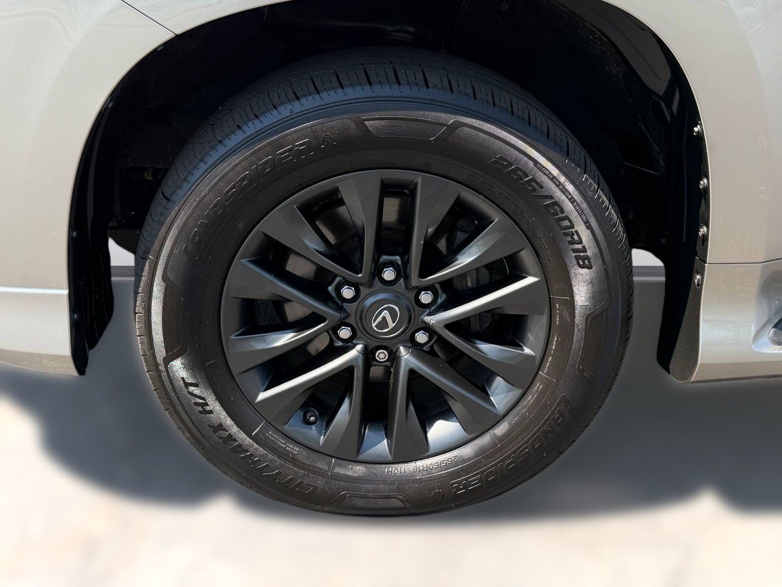 Used 2023 Lexus GX 460 Premium w/ Premium Package AWD/4WD image 13