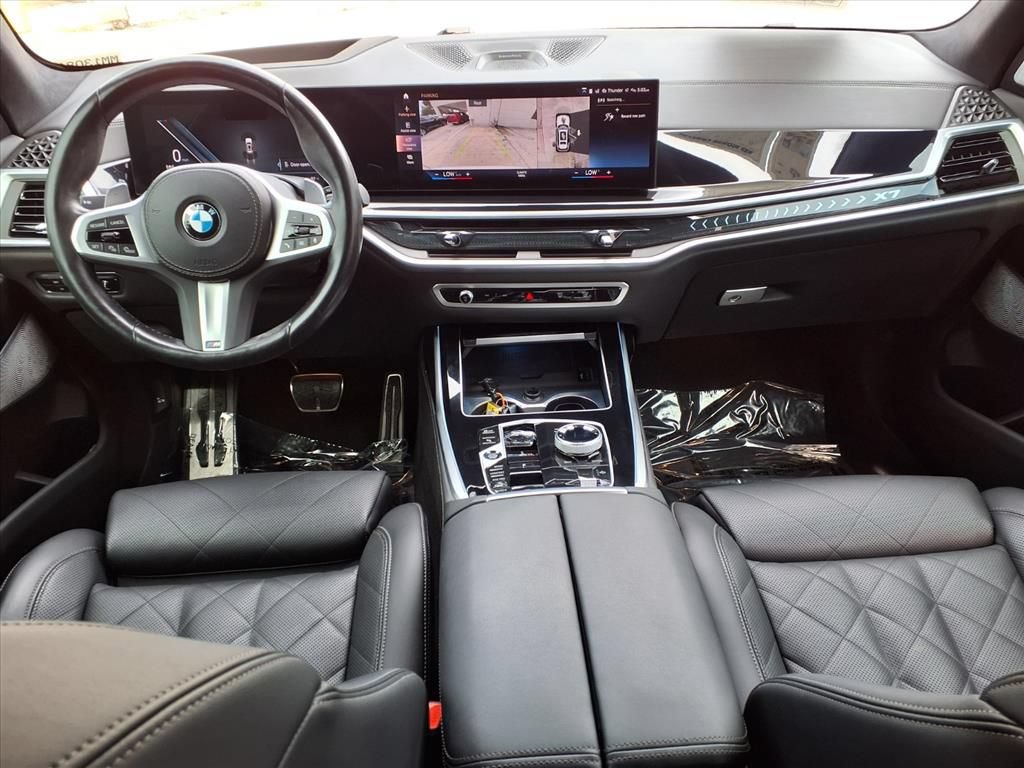Used 2023 BMW X7 xDrive40i w/ Executive Package AWD/4WD image 15
