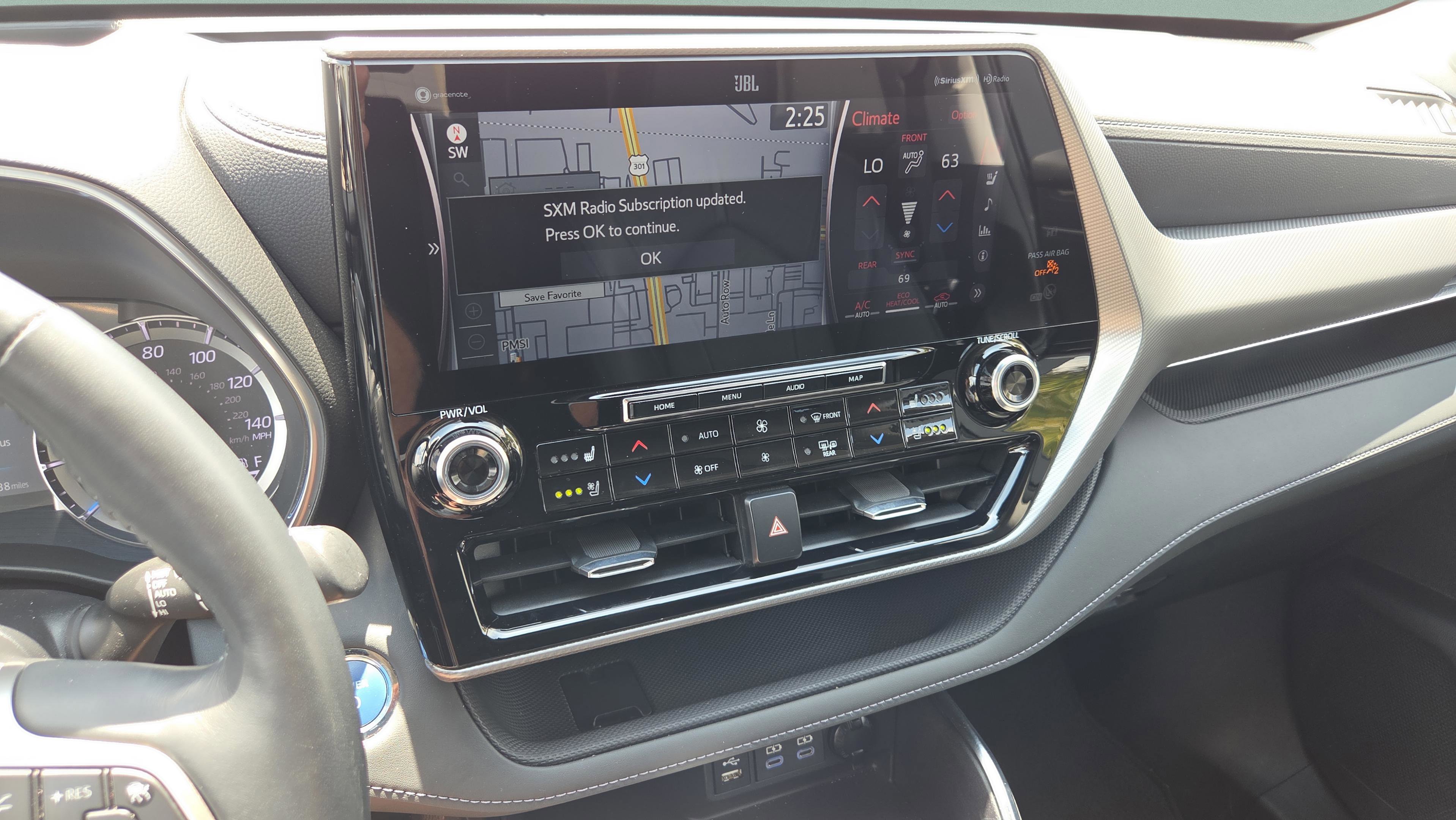 Used 2022 Toyota Highlander Platinum AWD/4WD image 26