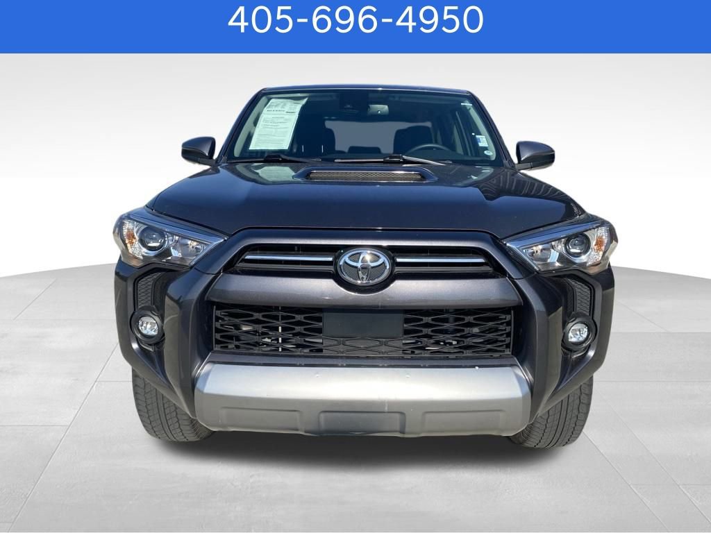 Used 2022 Toyota 4Runner TRD Off-Road image 2