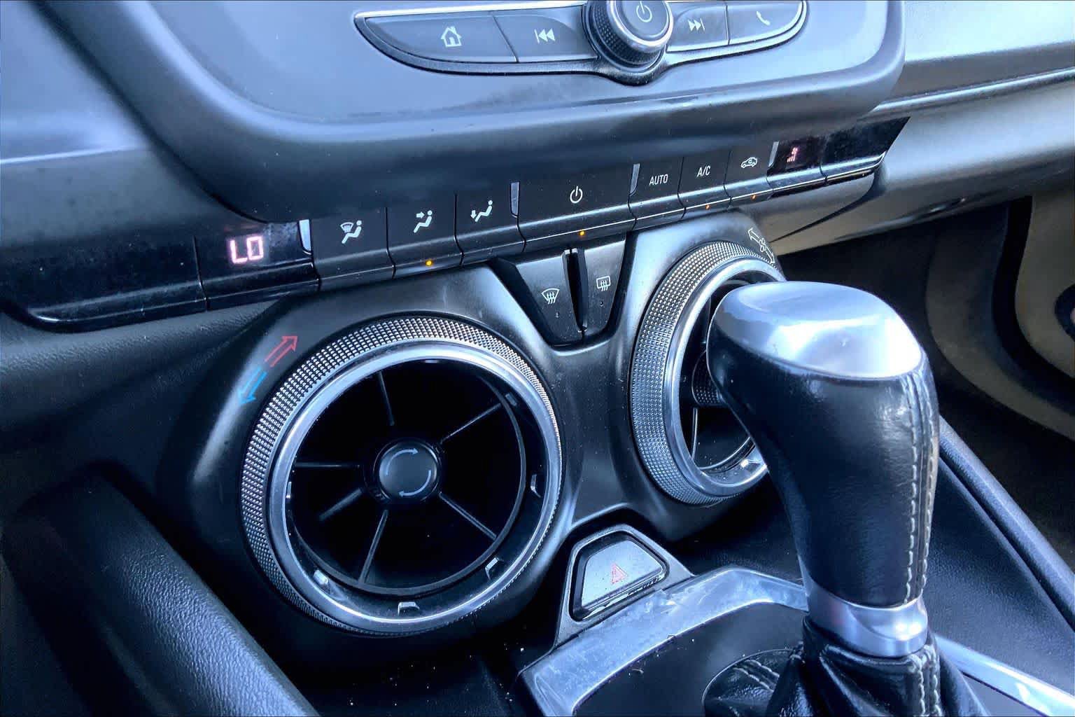 Used 2019 Chevrolet Camaro LT RWD image 29