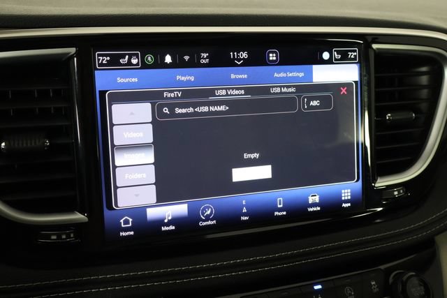 Used 2023 Chrysler Pacifica Limited w/ Uconnect Theater Family Group AWD/4WD image 34