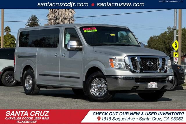 Used 2015 Nissan NV 3500 SV w/ Technology Package image 1