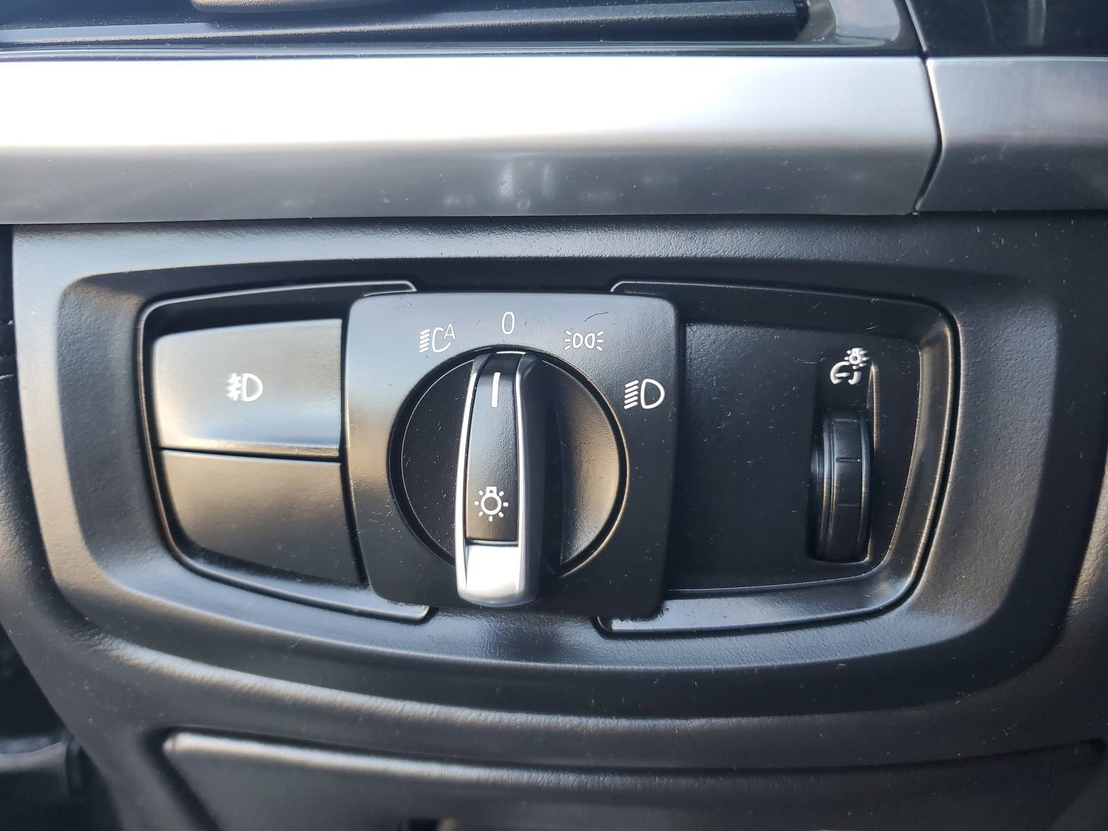 Used 2019 BMW X6 M Base w/ Executive Package image 23