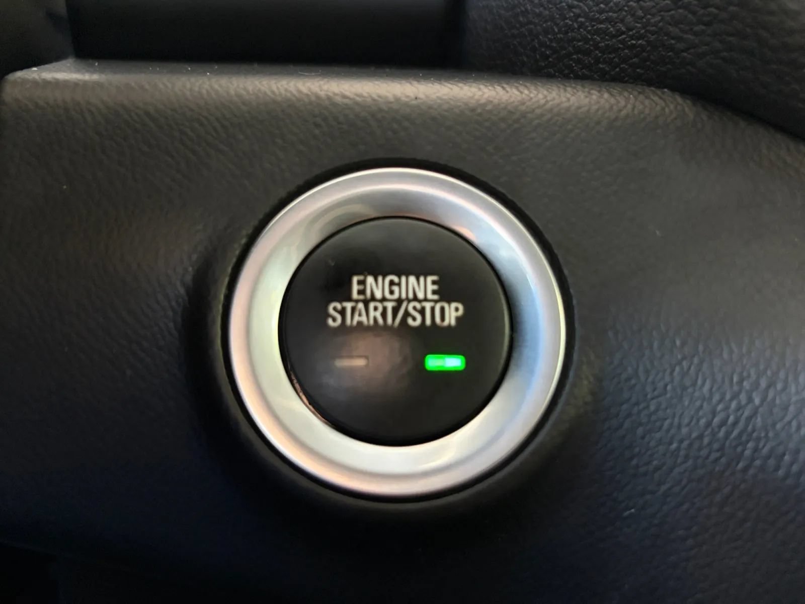 Used 2020 GMC Terrain SLT w/ Preferred Package AWD/4WD image 26