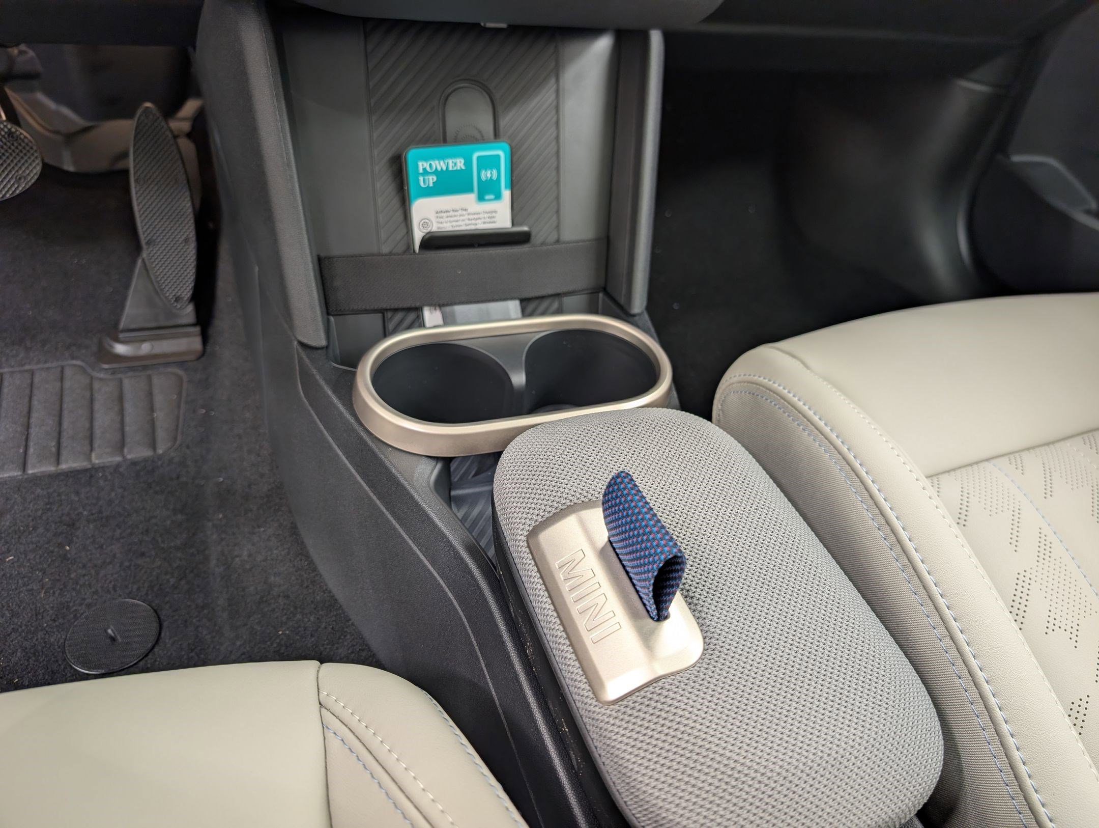 New 2026 MINI Cooper S image 24