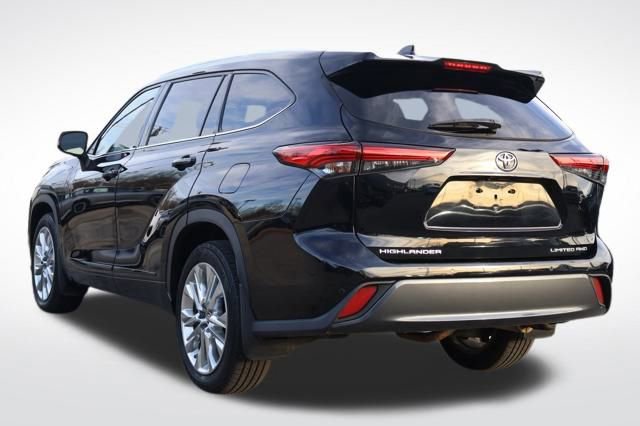 Used 2020 Toyota Highlander Limited image 15
