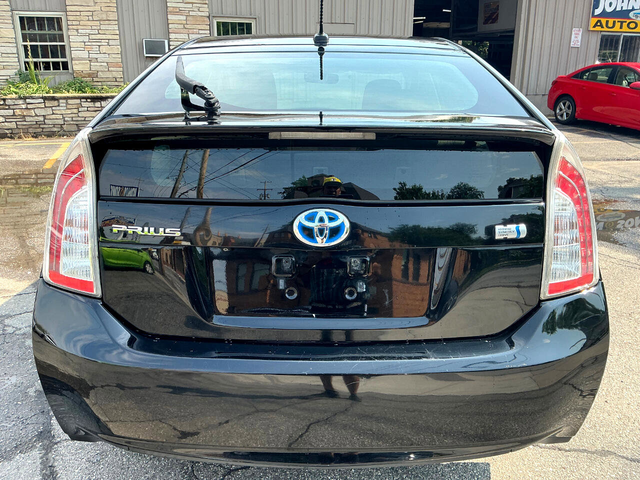 Used 2012 Toyota Prius Three w/ Solar Roof Pkg image 4