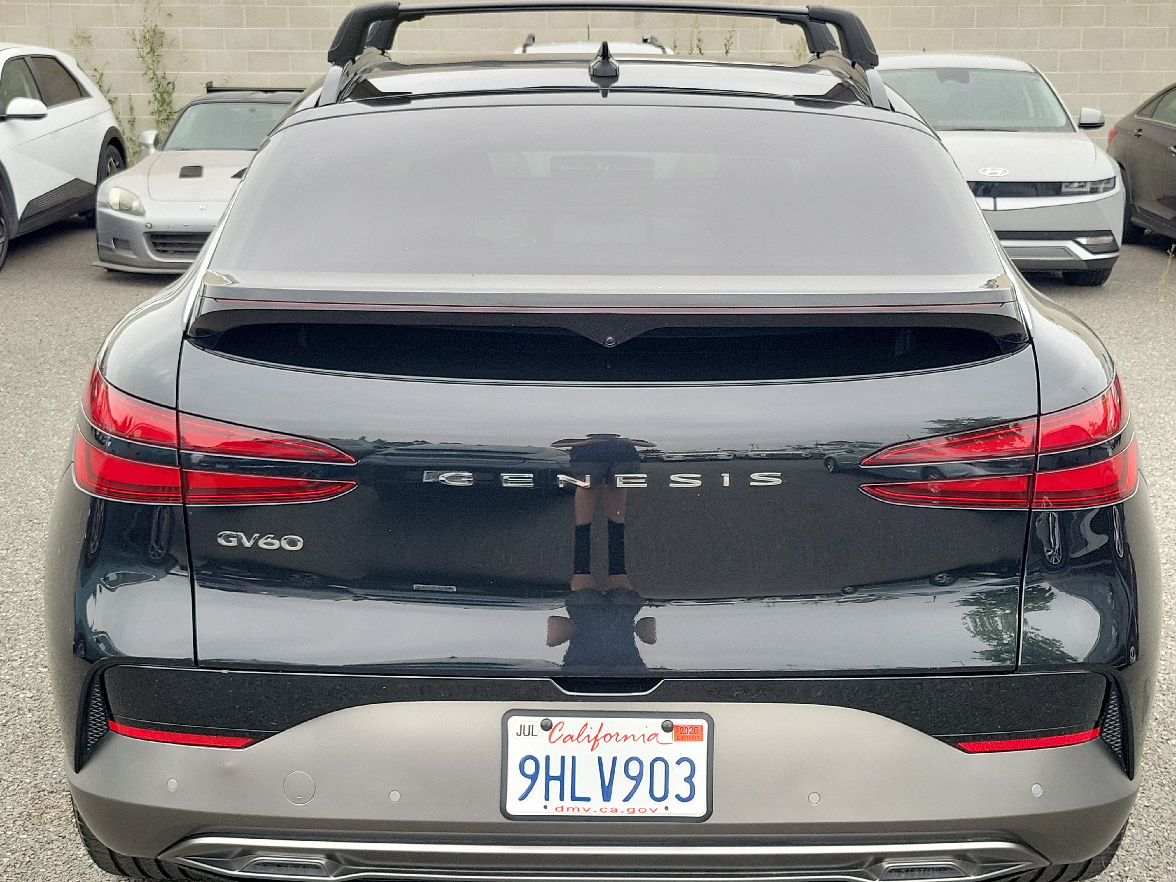 Certified 2023 Genesis GV60 Advanced AWD/4WD image 4