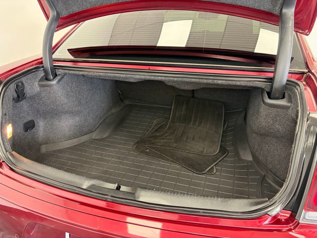 Used 2018 Chrysler 300 S w/ Safetytec Plus Group image 7
