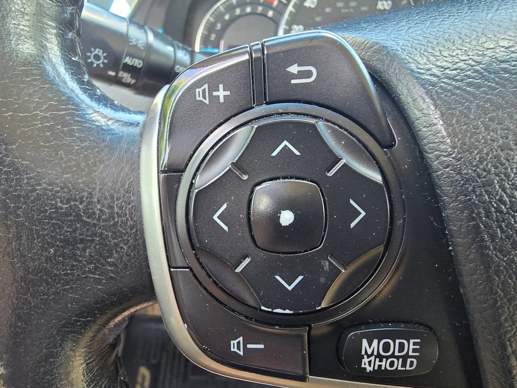 Used 2013 Toyota Camry XLE FWD image 26