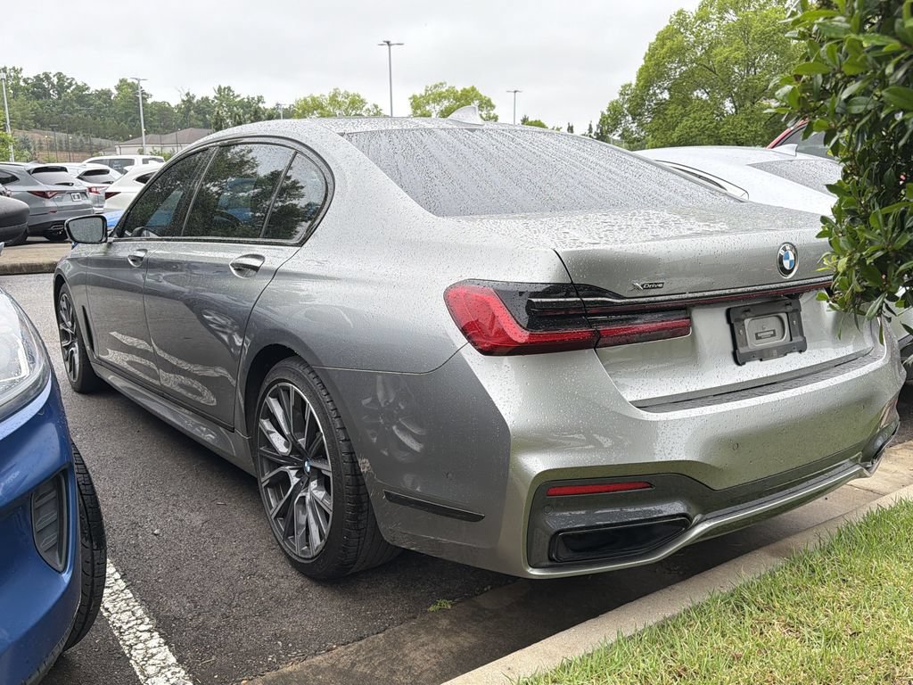 Used 2022 BMW 750i xDrive w/ M Sport Package AWD/4WD image 6