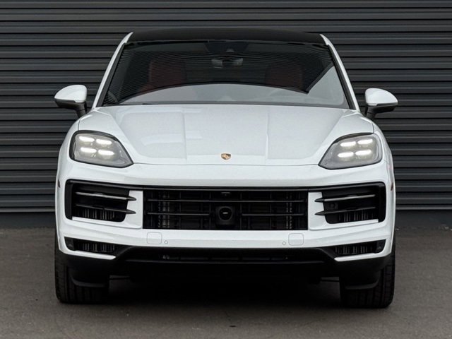 New 2026 Porsche Cayenne E-Hybrid Coupe image 10