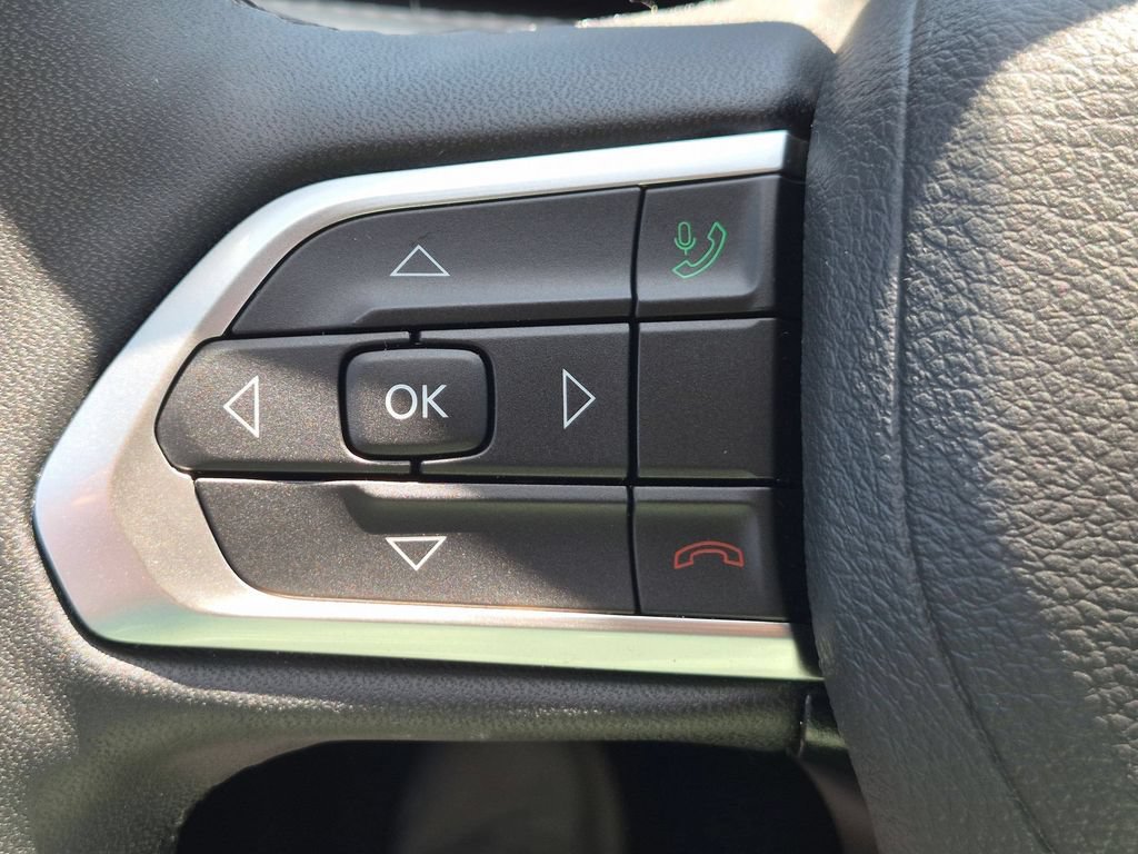 Used 2025 Jeep Compass Limited AWD/4WD image 20