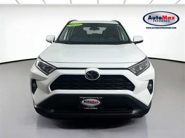 Used 2021 Toyota RAV4 XLE image 4