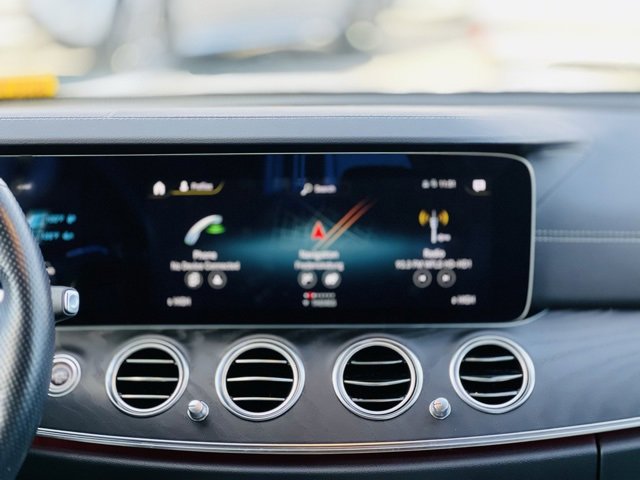 Used 2022 Mercedes-Benz E 53 AMG 4MATIC Sedan image 14