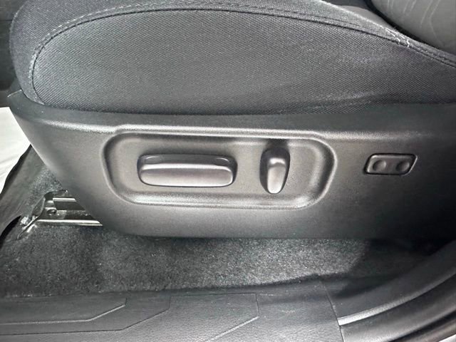 Used 2022 Toyota Tacoma TRD Sport AWD/4WD image 19