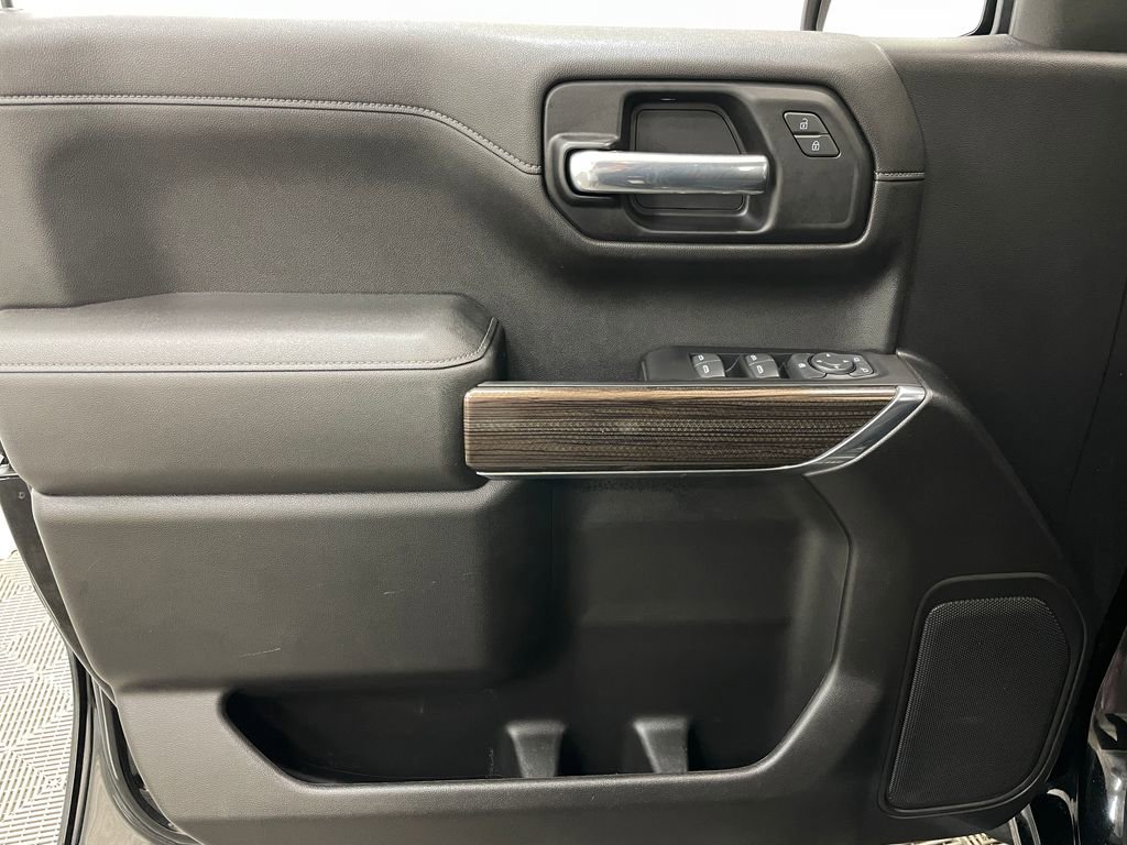 Used 2022 Chevrolet Silverado 1500 RST w/ LPO, Blackout Package image 24