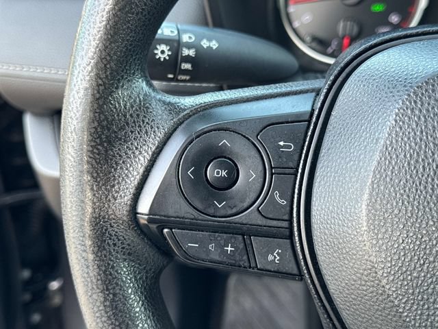 Used 2020 Toyota RAV4 LE w/ All Weather Liner Package AWD/4WD image 28