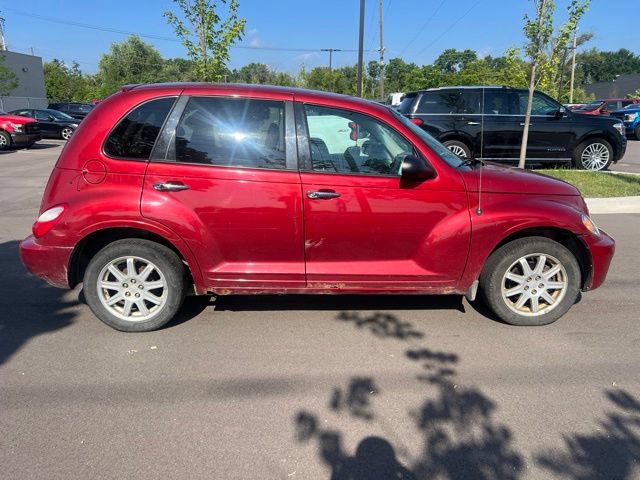 Used 2007 Chrysler PT Cruiser Touring FWD image 4