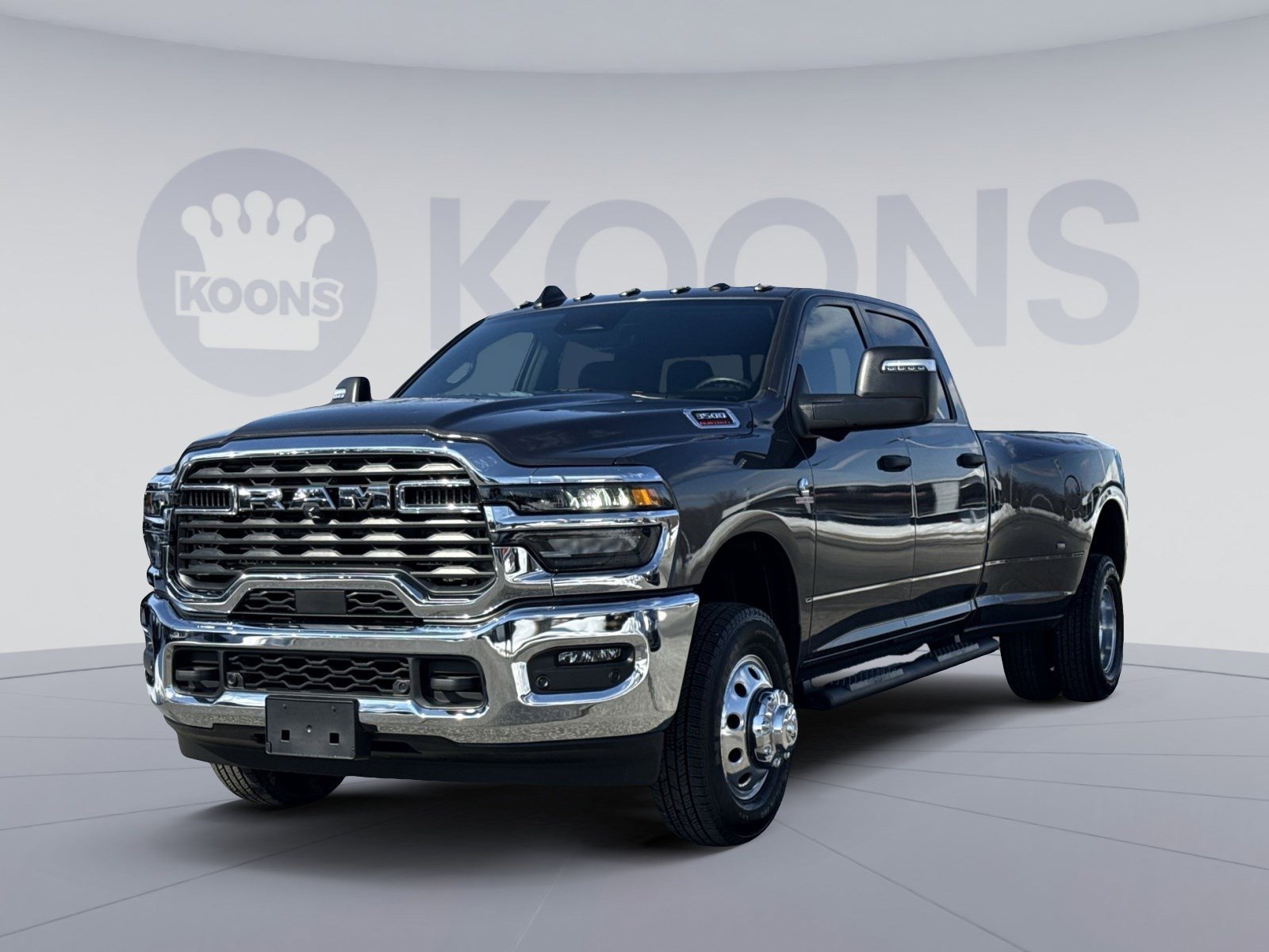 Used 2025 RAM 3500 Tradesman image 1
