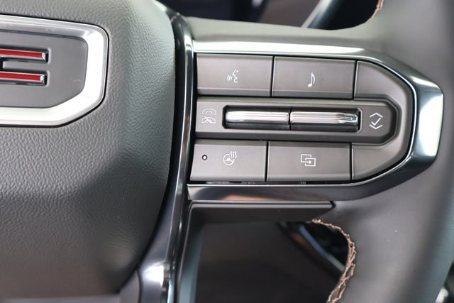 New 2026 GMC Canyon AT4 w/ Technology Plus Package AWD/4WD image 24