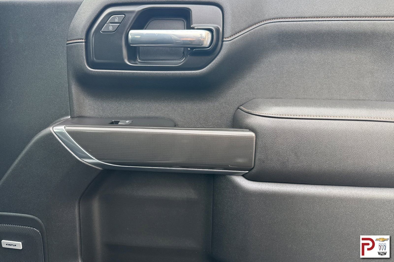 Certified 2022 GMC Sierra 1500 AT4 w/ AT4 Premium Package image 19