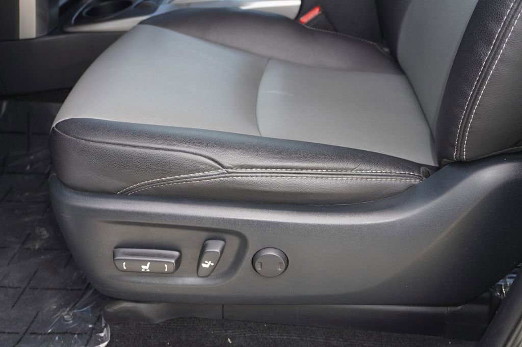 Certified 2022 Toyota 4Runner SR5 Premium w/ Moonroof Package AWD/4WD image 12