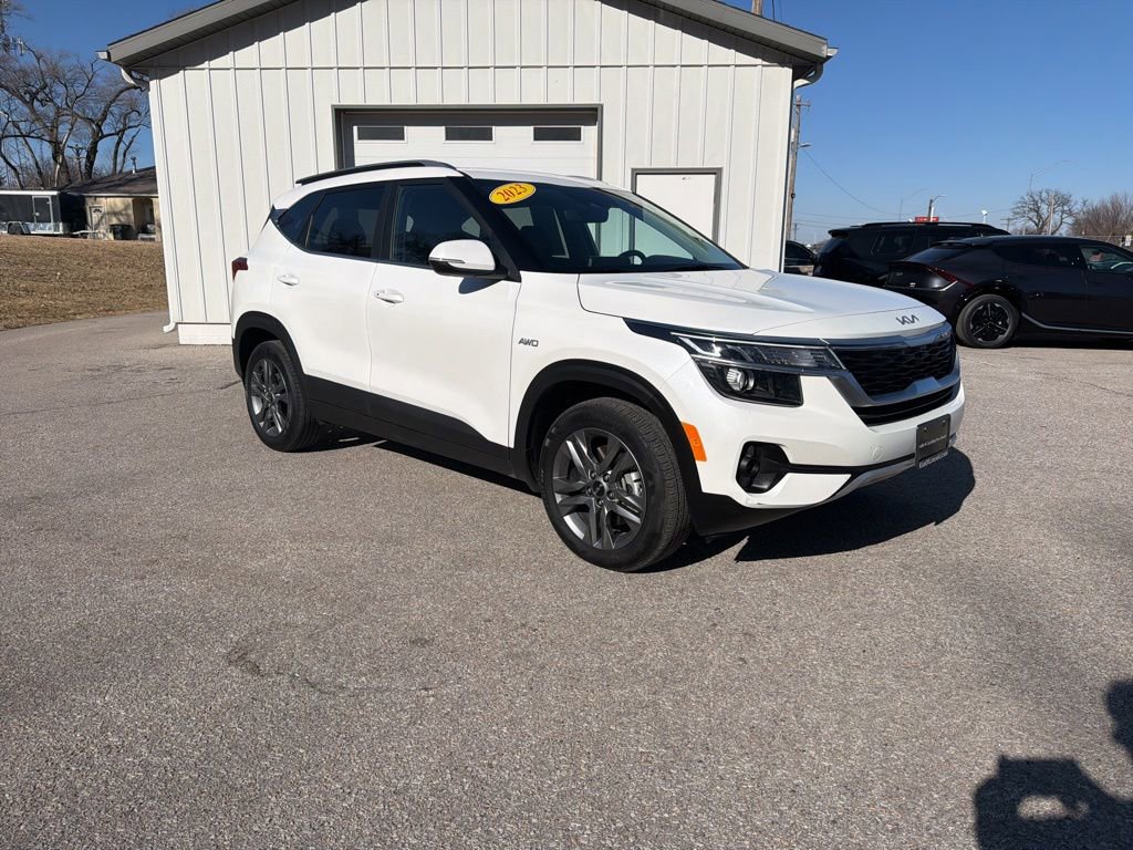 Certified 2023 Kia Seltos S