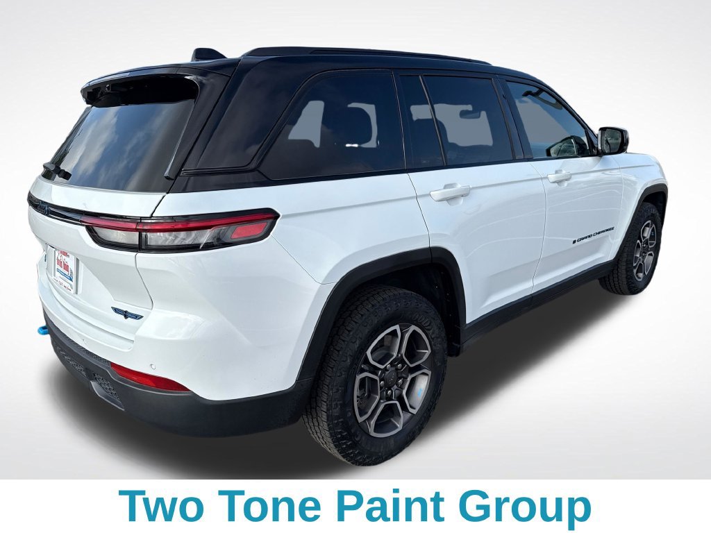 Used 2023 Jeep Grand Cherokee Trailhawk w/ Luxury Tech Group III AWD/4WD image 6