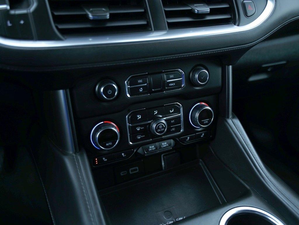 Used 2023 Chevrolet Tahoe LT w/ Luxury Package image 19