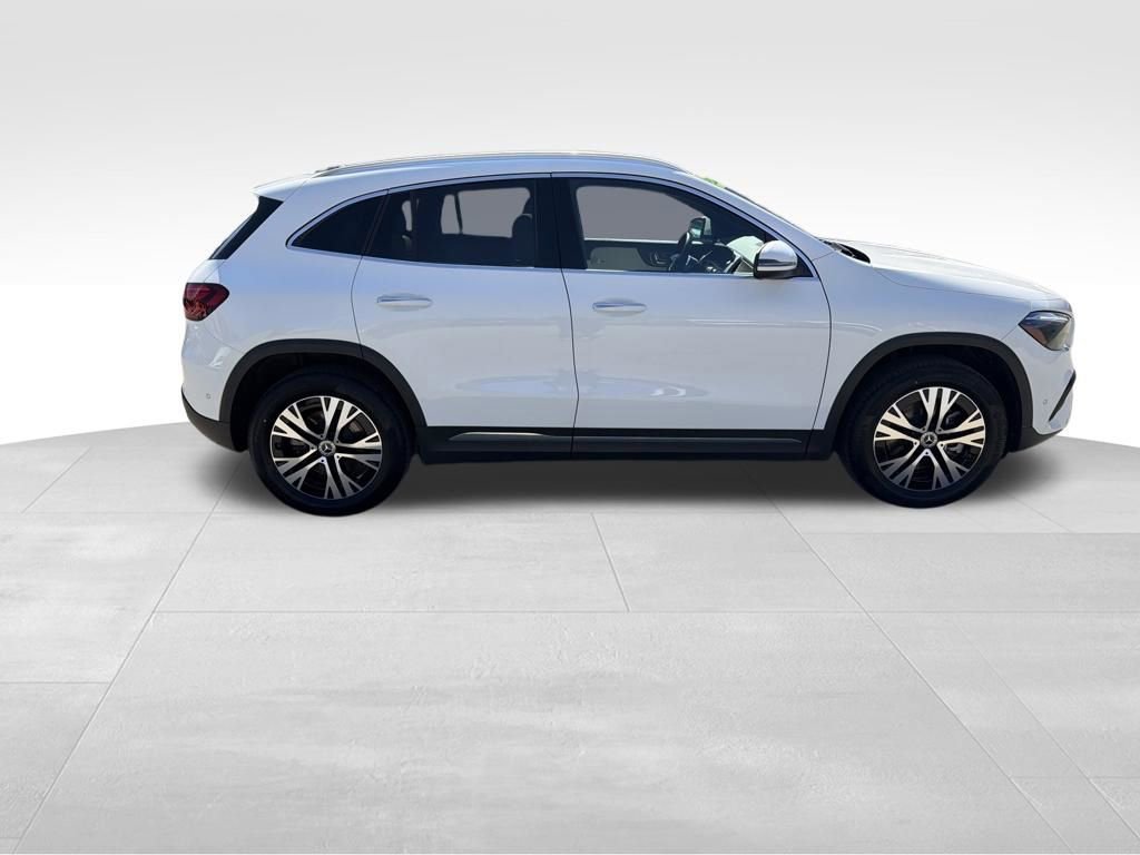 Used 2026 Mercedes-Benz GLA 250 4MATIC image 6