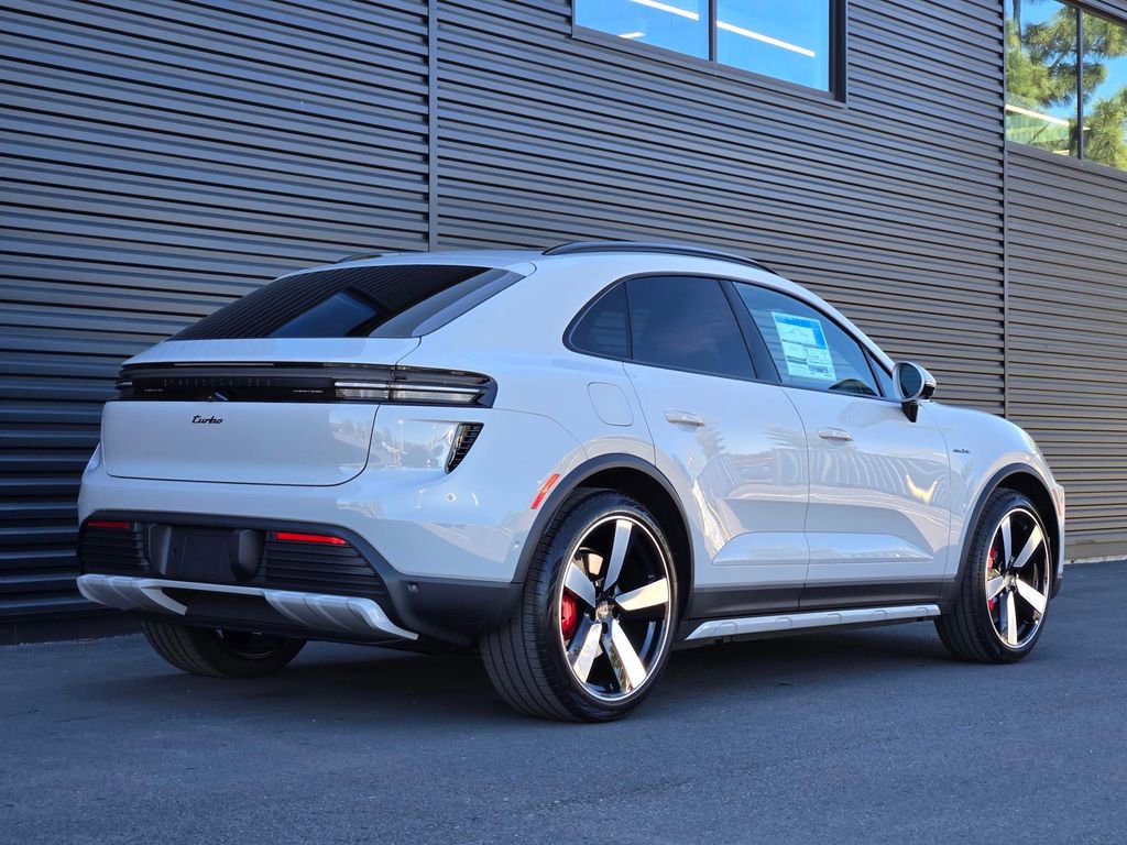 New 2026 Porsche Macan Turbo Electric AWD/4WD image 7