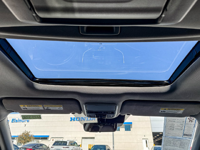 Used 2022 Honda Pilot Touring image 17
