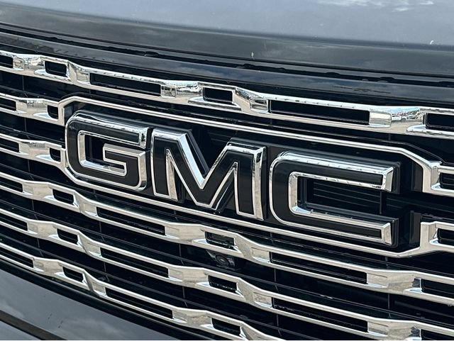 New 2026 GMC Canyon Denali w/ LPO, Denali Black Edition AWD/4WD image 37