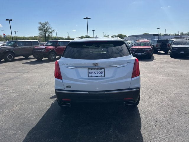 Used 2018 Cadillac XT5 Luxury w/ Driver Awareness Package AWD/4WD image 7