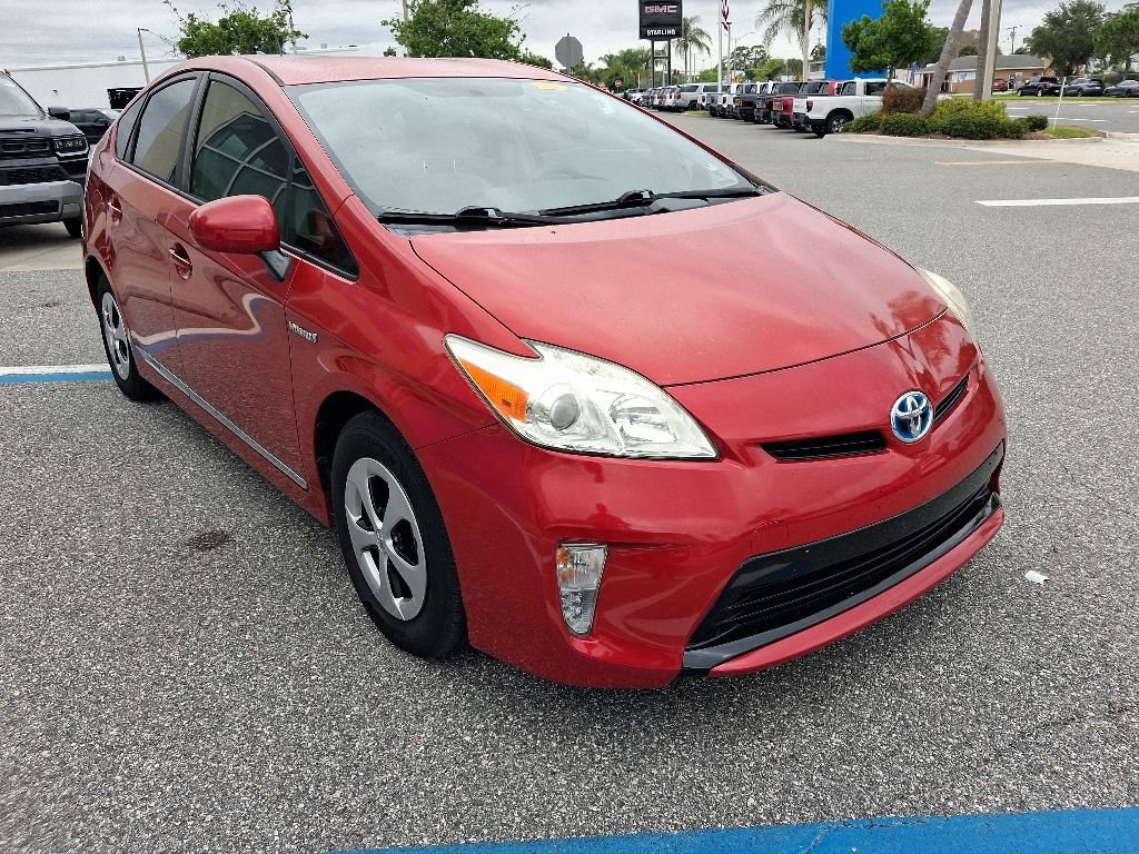 Used 2015 Toyota Prius Three FWD image 3