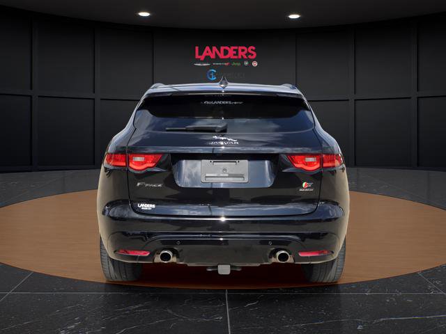 Used 2020 Jaguar F-PACE S image 3