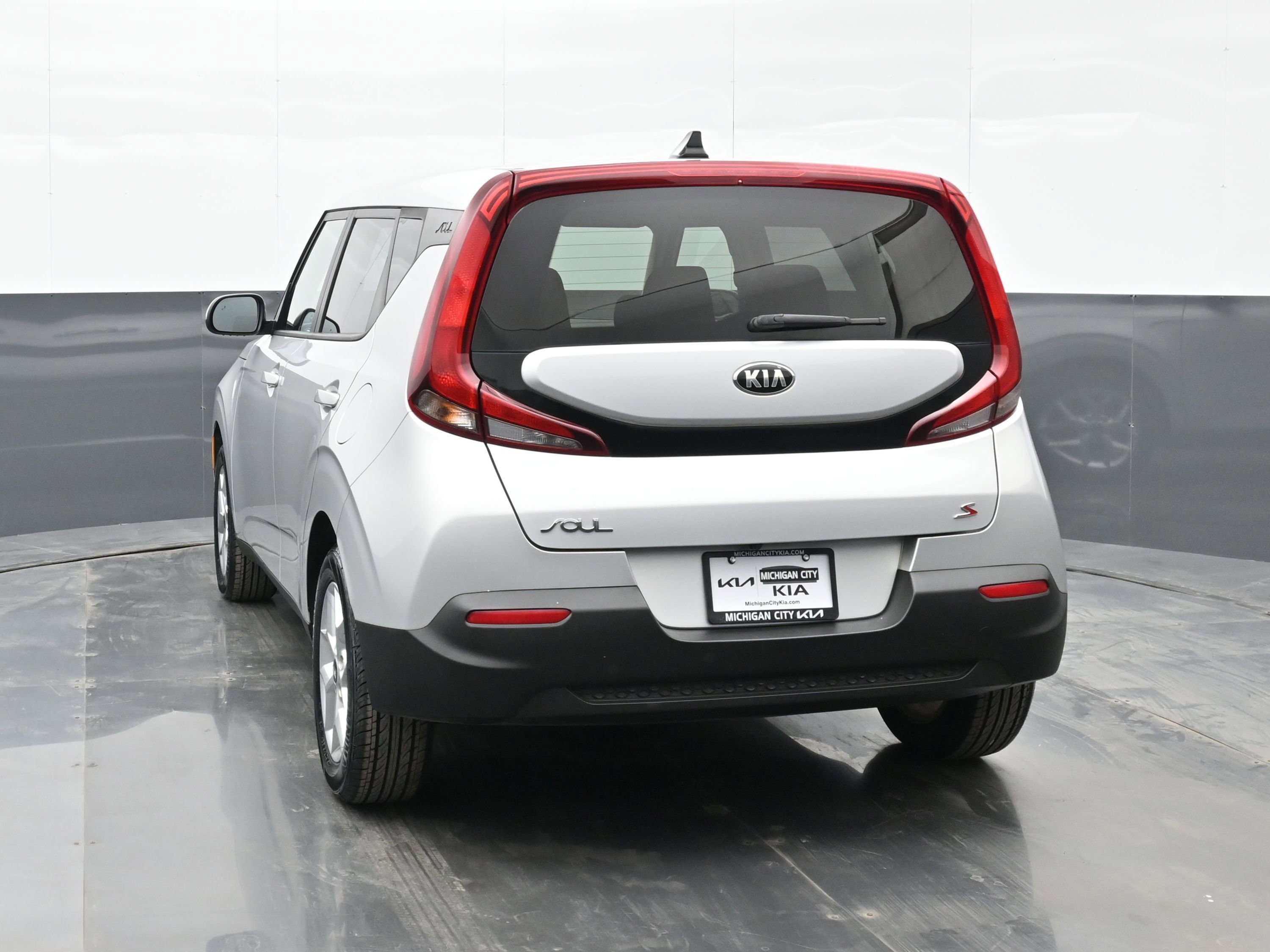 Used 2020 Kia Soul S image 7
