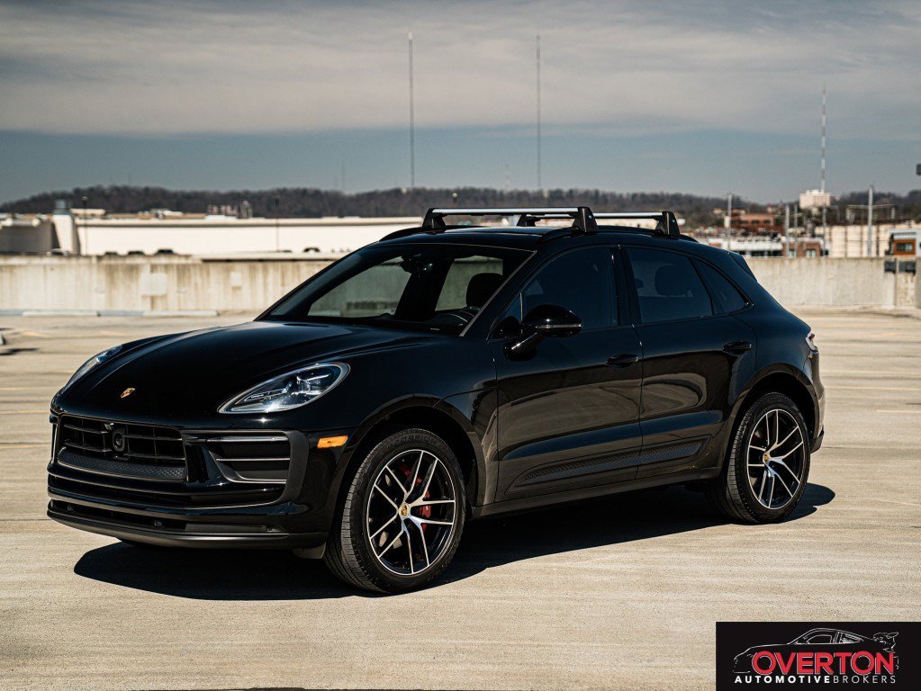 Used 2023 Porsche Macan image 1