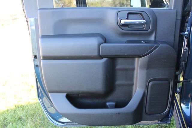 Used 2020 Chevrolet Silverado 2500 Custom w/ Custom Value Package image 21