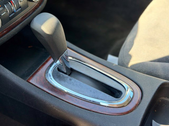 Used 2006 Chevrolet Impala LT FWD image 13